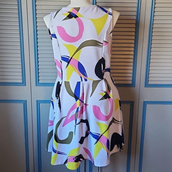 Attention Geometric Print Sleeveless Dress - Picture 9 of 14